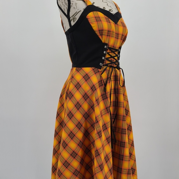 Orchid Bloom Plaid Corset Dress - Picture 2 of 13